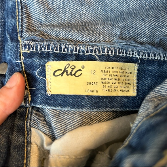 Vintage 90’s Chic Denim Jeans - Picture 6 of 6